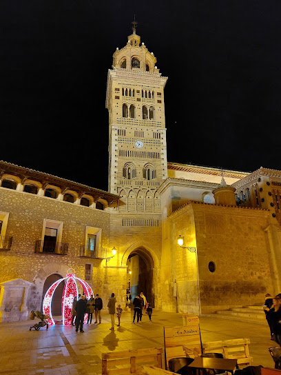 Centro Comercial Abierto de Teruel - Opiniones