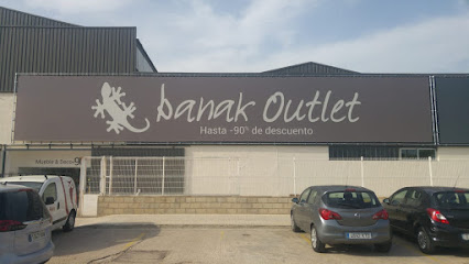 Banak Outlet