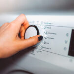 10 formas de ahorrar energía al lavar la ropa