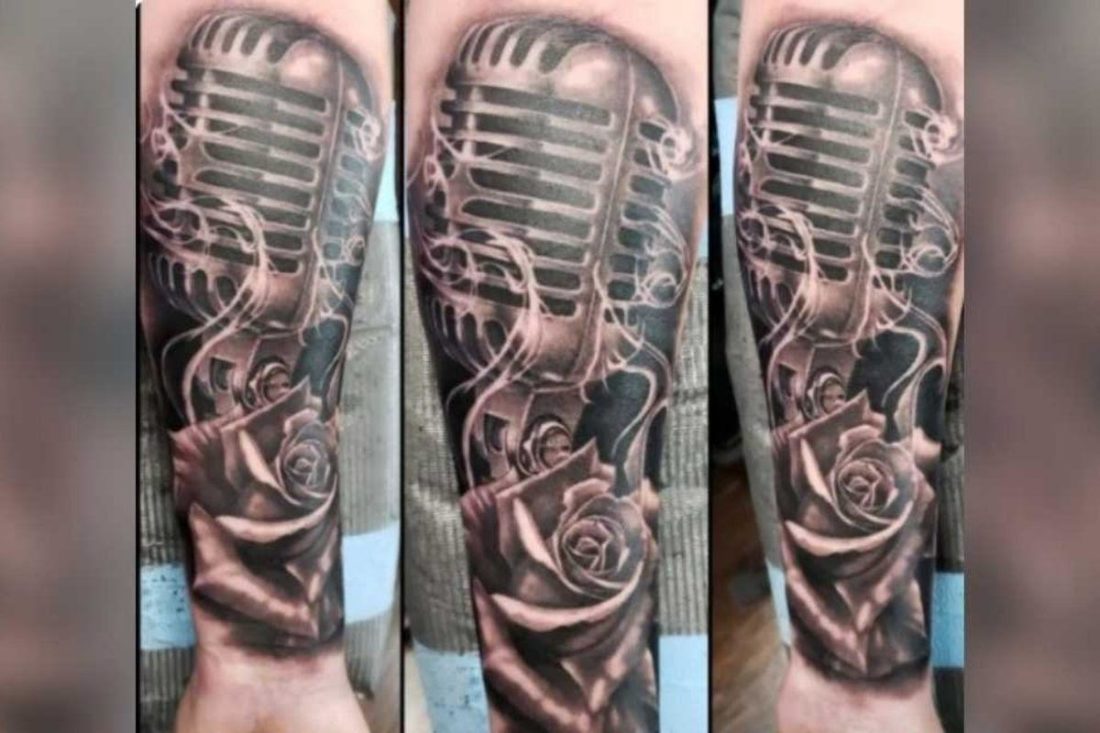 Una manga llena de micrófonos para que tu voz se escuche siempre. (de: tattoodo/Chris Jansen Tattoo) https://www.tattoodo.com/artists/chrisjansentattoo