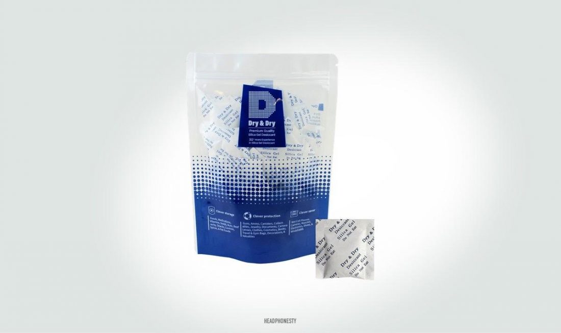 Paquetes de 10 gramos de gel de sílice deshumidificador de primera calidad (De: Amazon)
